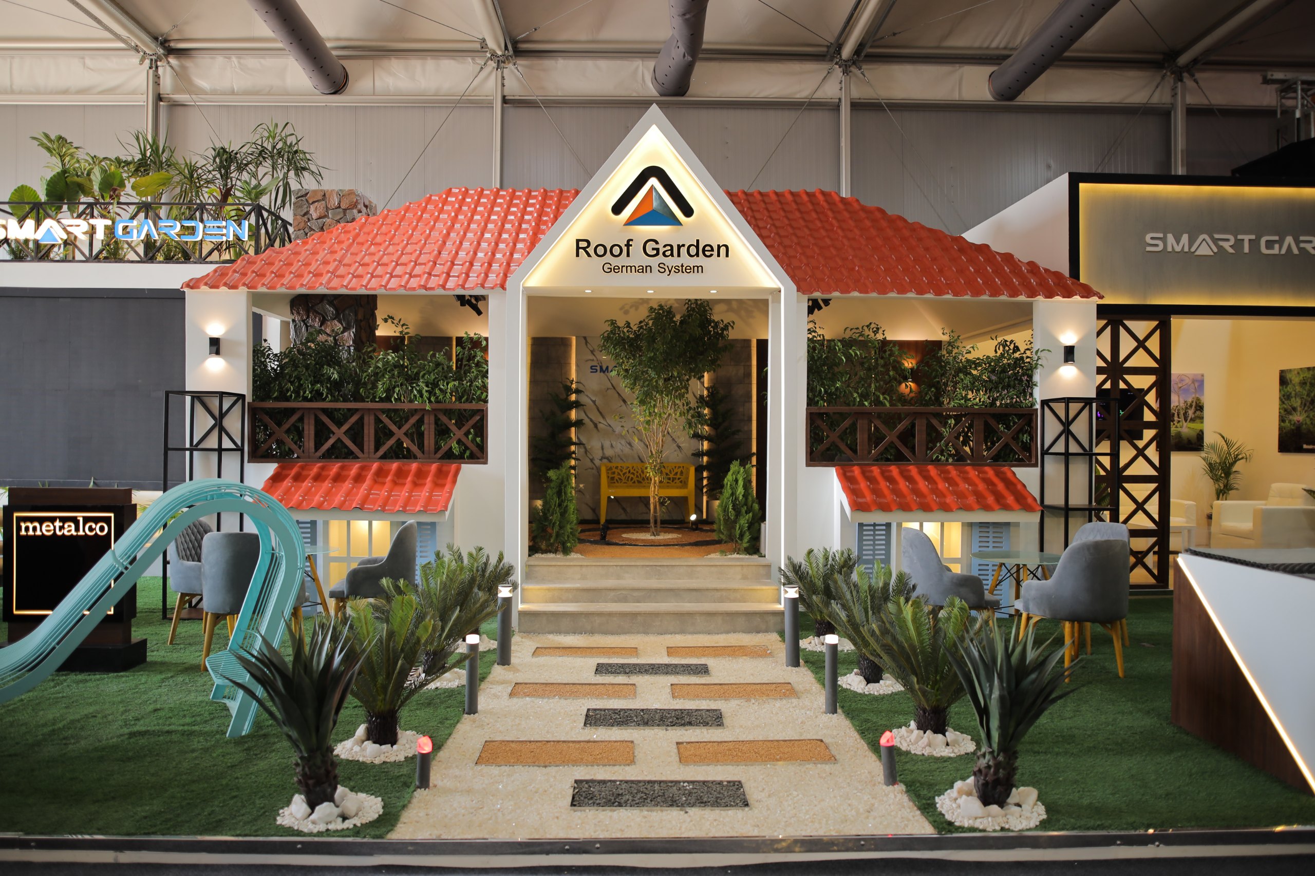 SMART GARDEN BOOTH LE MARCHE — project image 11
