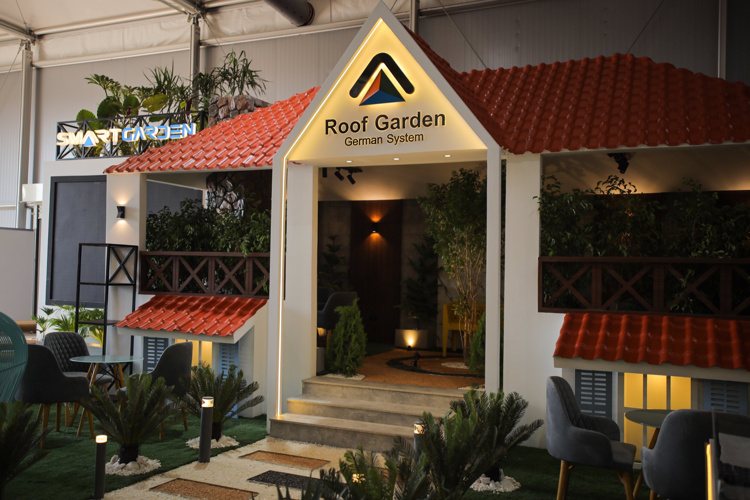 SMART GARDEN BOOTH LE MARCHE — project image 15